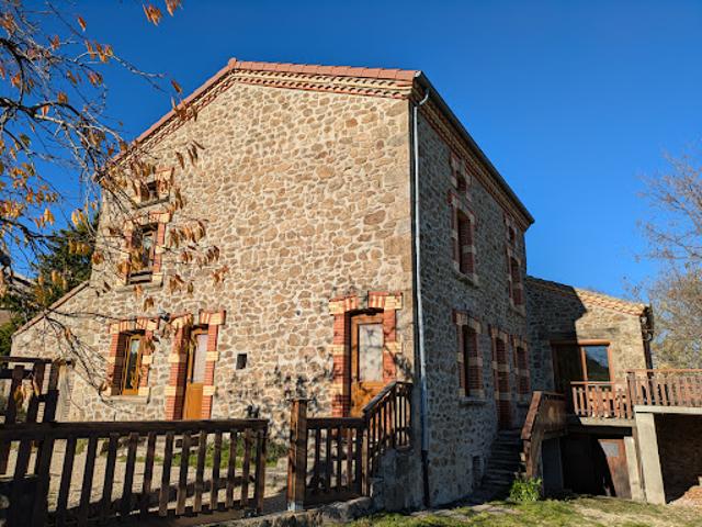 Vente Maison 10 pièces 171.36 m2 Burdignes