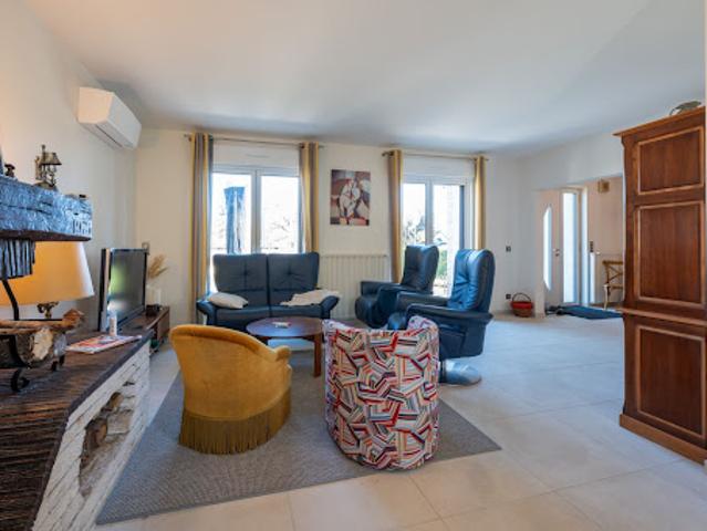 Vente Maison 10 pièces 170 m2 Martel