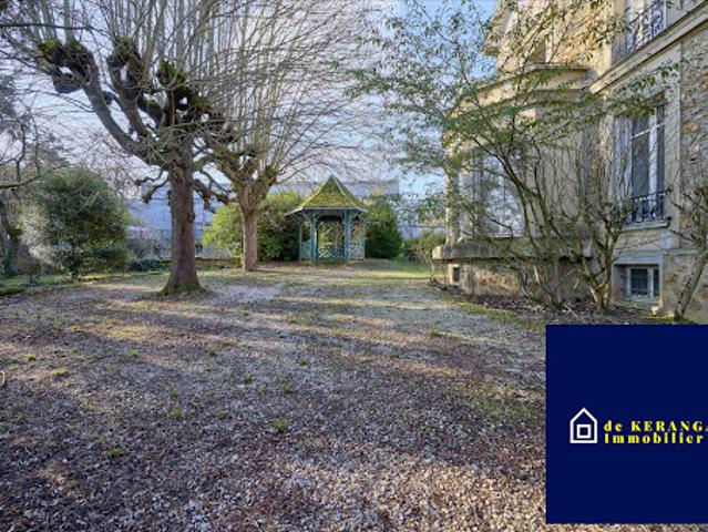 Vente Maison 10 pièces 179 m2 Sceaux