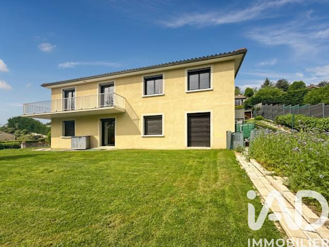 Vente Maison 10 pièces 180 m2 Saint Genest Lerpt