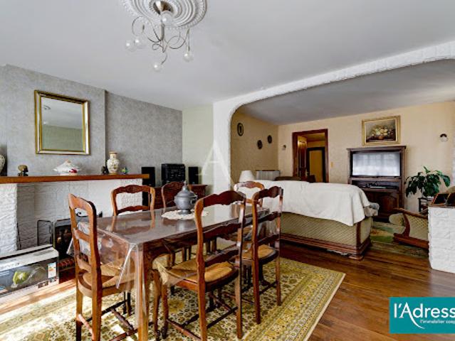 Vente Maison 10 pièces 182.95 m2 Ville Dommange