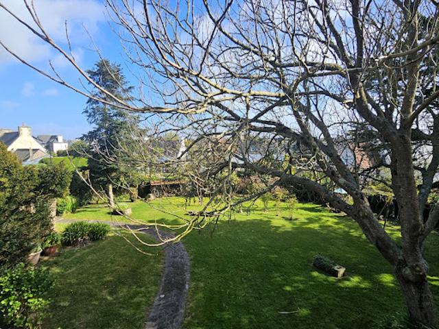 Vente Maison 10 pièces 184 m2 Trélévern