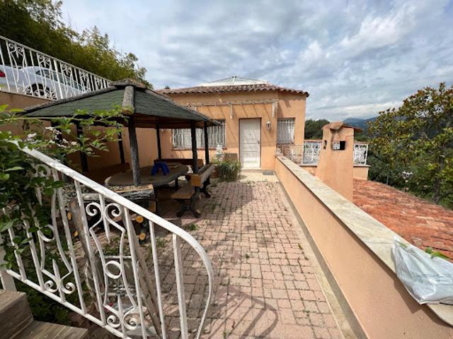 Vente Maison 10 pièces 186 m2 La trinite