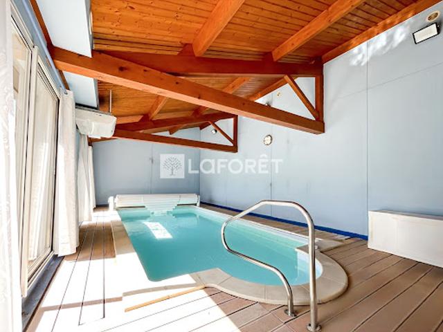 Vente Maison 10 pièces 189.11 m2 Portes lès Valence
