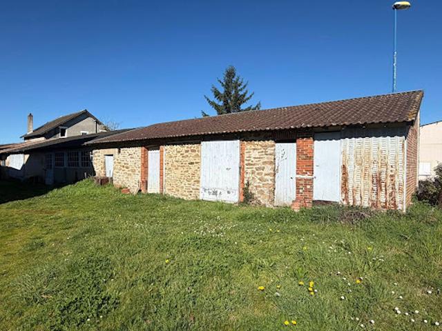 Vente Maison 10 pièces 193 m2 Châteauponsac