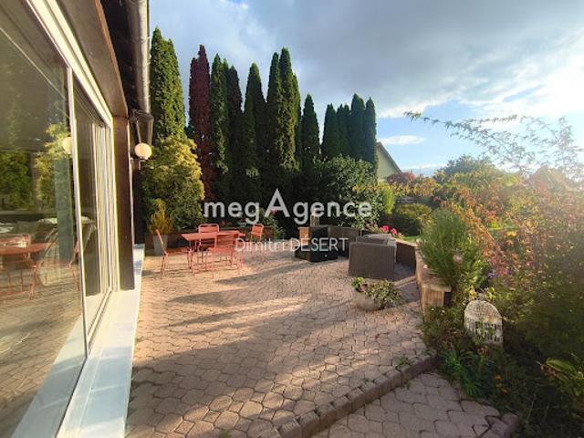 Vente Maison 10 pièces 193 m2 Saint Georges des Groseillers