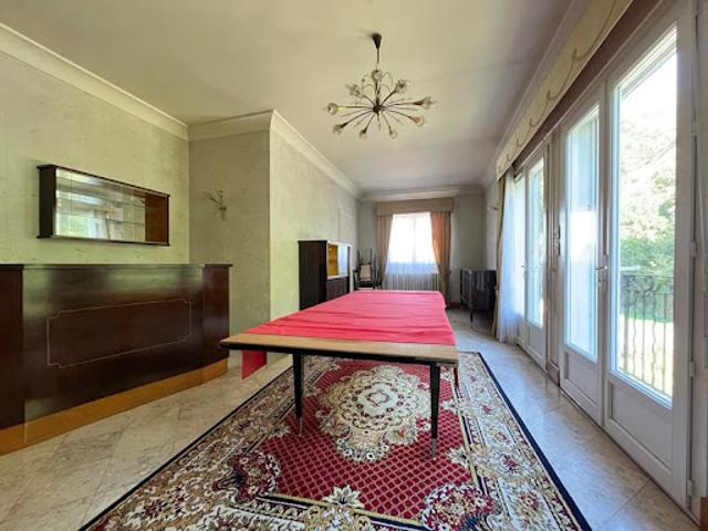 Vente Maison 10 pièces 190.5 m2 Confolens