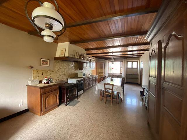 Vente Maison 10 pièces 191.55 m2 Orgelet