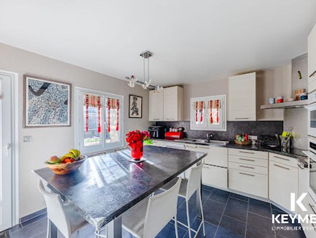 Vente Maison 10 pièces 192 m2 Presles