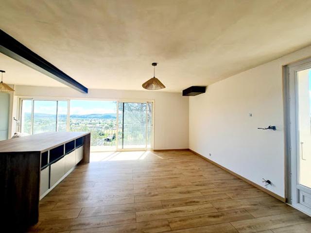 Vente Maison 10 pièces 195.98 m2 Saint Martin de Valgalgues