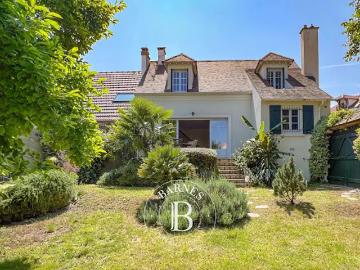 Vente Maison 10 pièces 196 m2 Mareil Marly