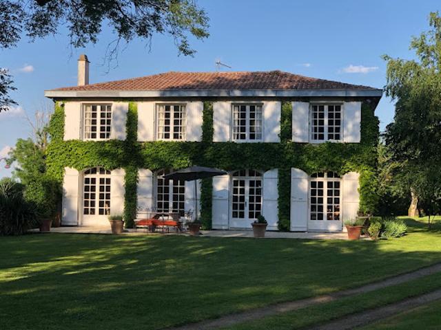 Vente Maison 10 pièces 198.94 m2 La Crèche