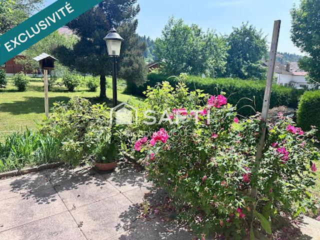 Vente Maison 10 pièces 198 m2 Maîche