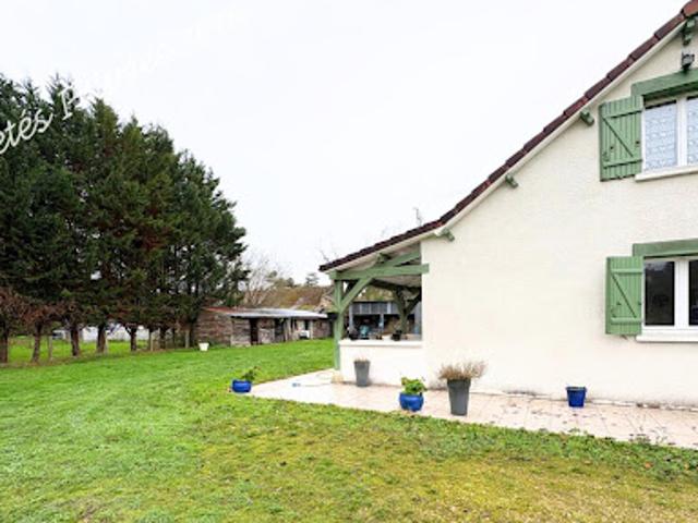 Vente Maison 10 pièces 135 m2 Monthou sur Bièvre