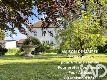 Vente Maison 10 pièces 243 m2 Jeandelize