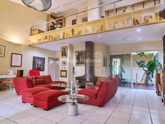 Vente Maison 10 pièces 240 m2 Tarascon