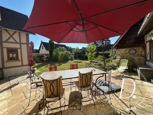 Vente Maison 10 pièces 240 m2 Vexin sur Epte