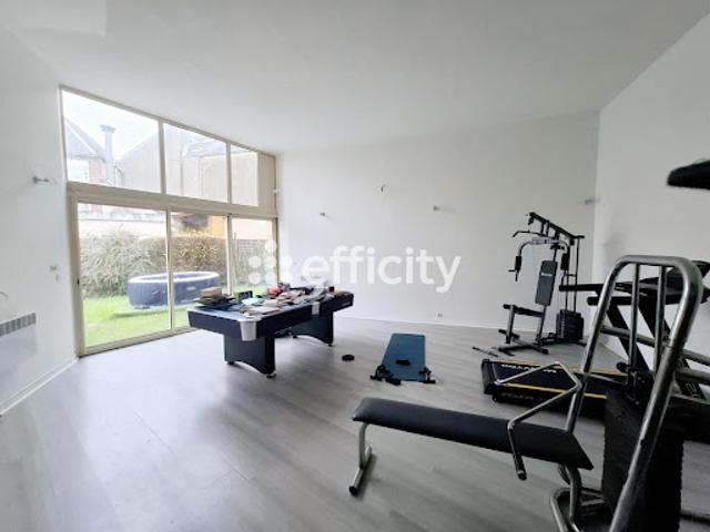 Vente Maison 10 pièces 241 m2 La Loupe