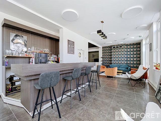 Vente Maison 10 pièces 242.9 m2 Bailleul