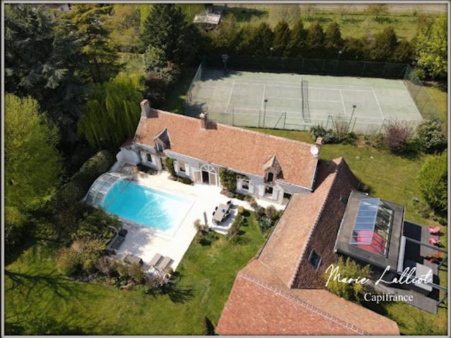 Vente Maison 10 pièces 242 m2 Mareau aux Bois