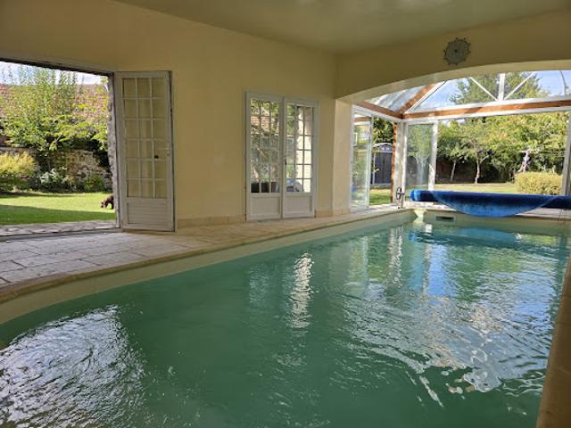 Vente Maison 10 pièces 247 m2 Longnes
