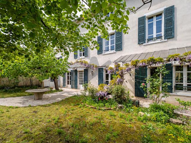 Vente Maison 10 pièces 244 m2 Lyon 3ème