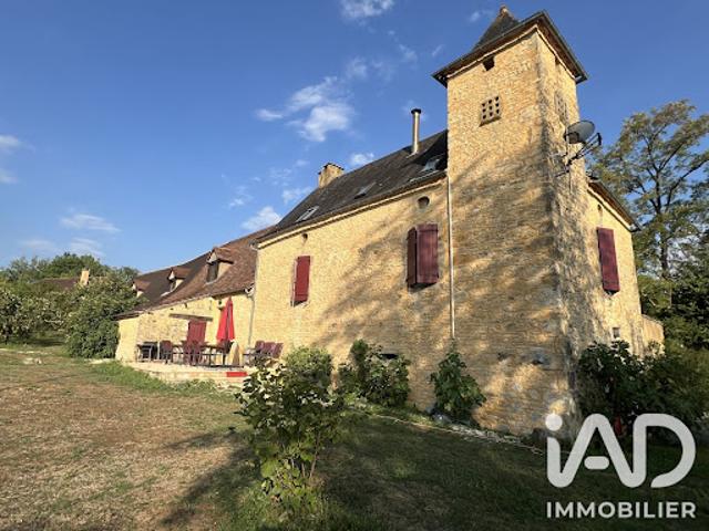 Vente Maison 10 pièces 245 m2 Lamothe Fénelon