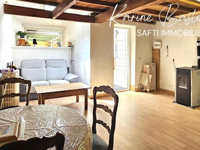 Vente Maison 10 pièces 245 m2 Lachapelle Graillouse
