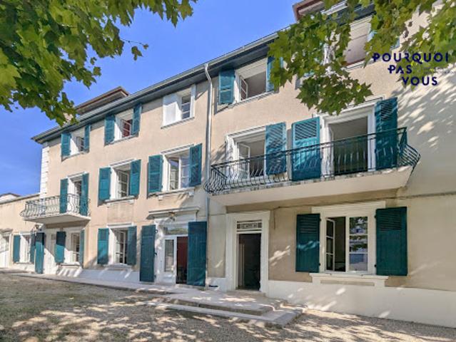 Vente Maison 10 pièces 245 m2 Oullins