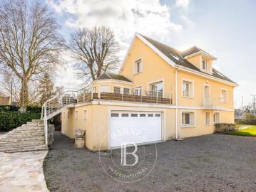Vente Maison 10 pièces 246.75 m2 Triel sur Seine