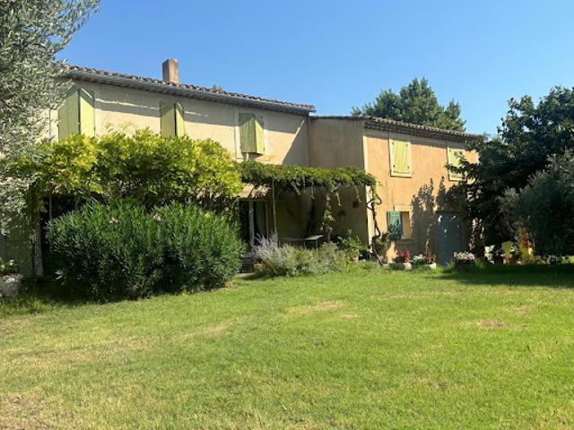 Vente Maison 10 pièces 248 m2 Cabrières d'Avignon