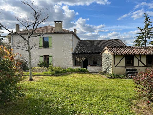 Vente Maison 10 pièces 249 m2 Villeréal