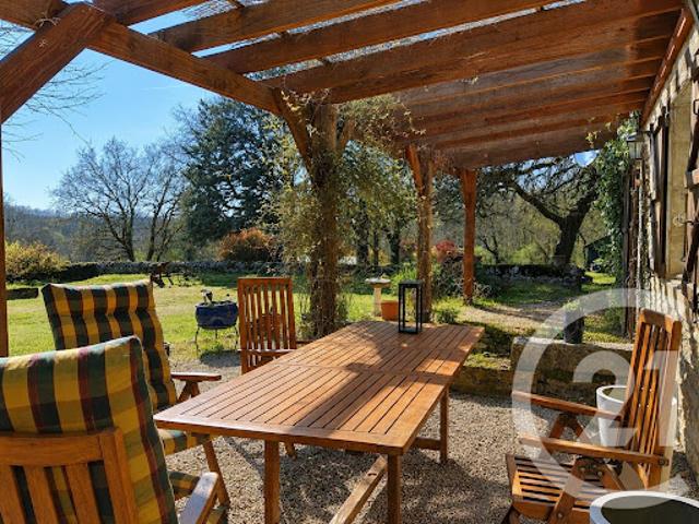 Vente Maison 10 pièces 249 m2 Sarrazac