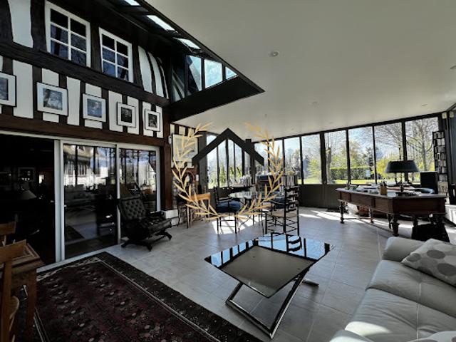Vente Maison 10 pièces 253.49 m2 Angerville l'Orcher