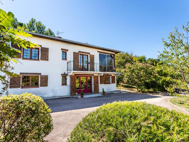 Vente Maison 10 pièces 253 m2 Auvillar