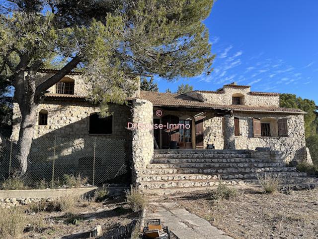 Vente Maison 10 pièces 250 m2 Ventabren