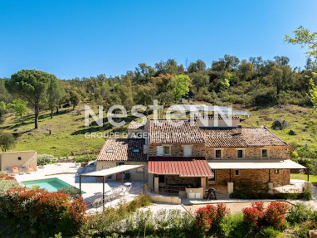 Vente Maison 10 pièces 250 m2 Vidauban