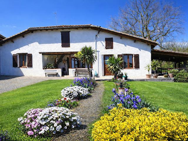 Vente Maison 10 pièces 250 m2 Serignac