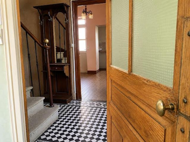Vente Maison 10 pièces 251 m2 Epineuil le Fleuriel