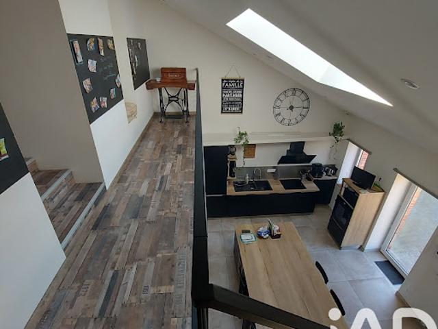 Vente Maison 10 pièces 252 m2 Mesnard la Barotière