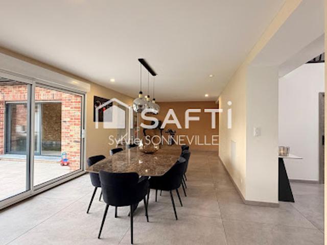 Vente Maison 10 pièces 255 m2 Millam