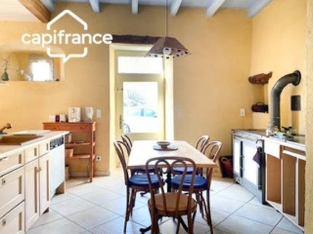 Vente Maison 10 pièces 256 m2 Cuzieu