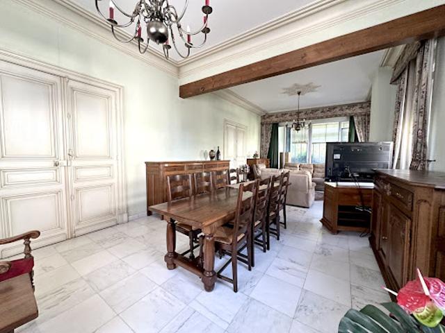 Vente Maison 10 pièces 256 m2 Landrecies