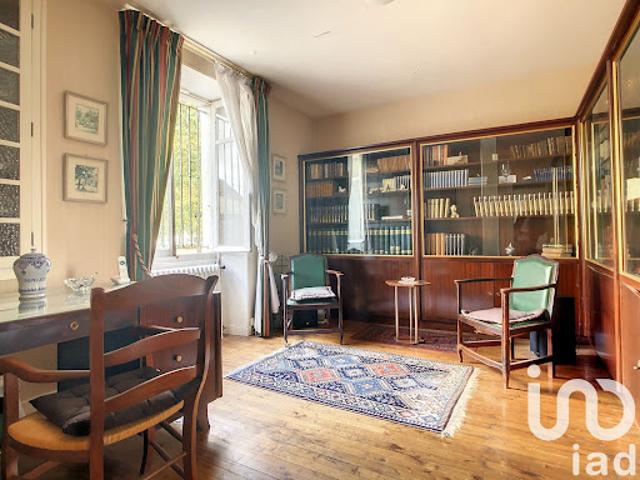 Vente Maison 10 pièces 259 m2 Villefagnan
