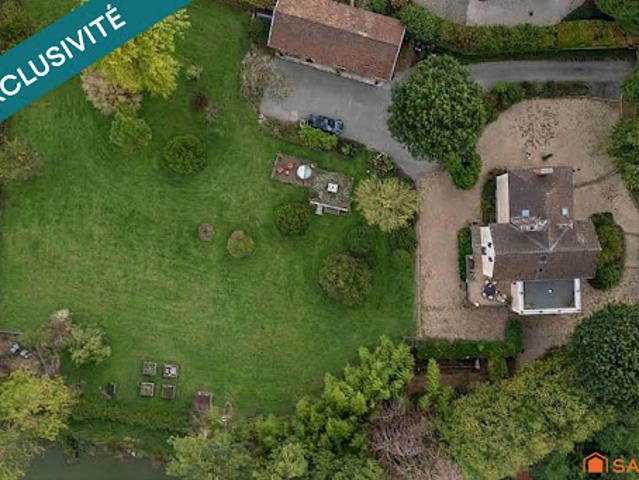 Vente Maison 10 pièces 259 m2 Paray le Monial