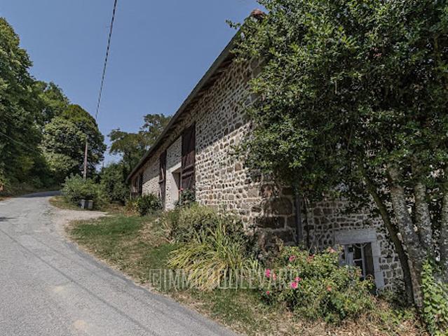 Vente Maison 10 pièces 263.5 m2 Auzances