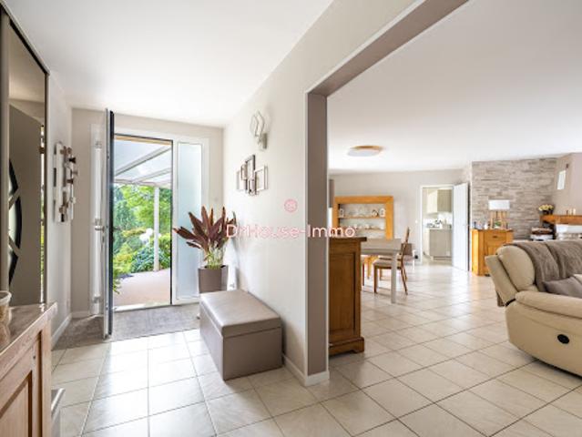 Vente Maison 10 pièces 263 m2 Septeuil