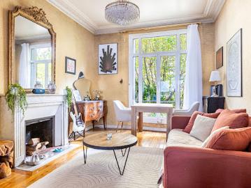 Vente Maison 10 pièces 260 m2 Paris 18ème