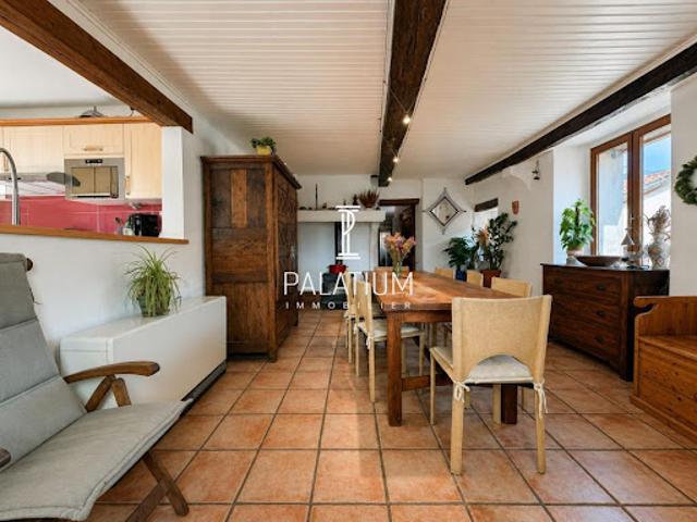 Vente Maison 10 pièces 260 m2 Tallard
