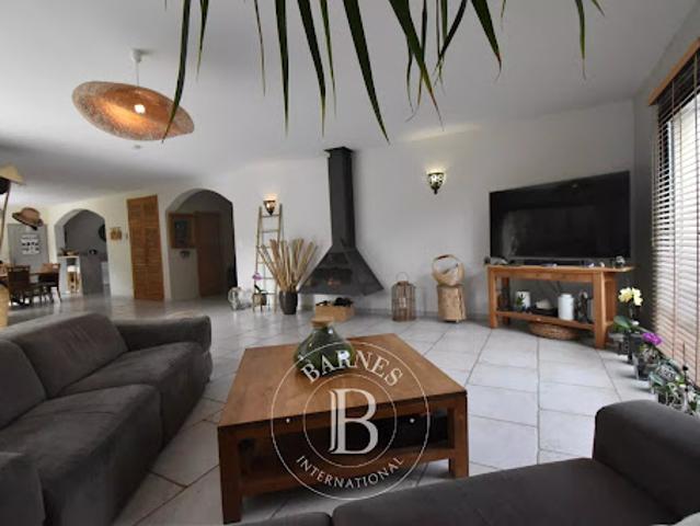 Vente Maison 10 pièces 260 m2 Dampierre en Yvelines